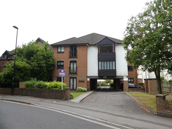 Studio To Rent In Mayflower Court, Bannister Park, SO15