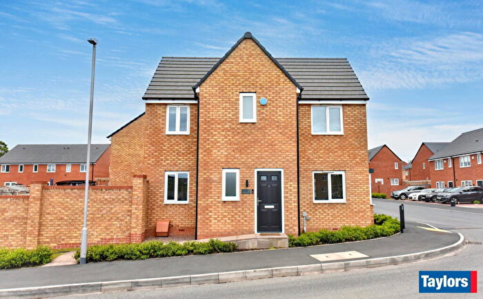 3 Bedroom Detached House For Sale In Kingswinford, Stone Coal, DY6