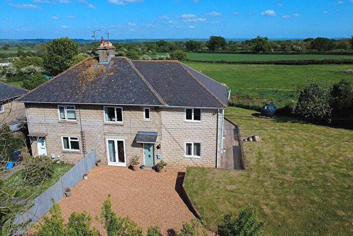 4 Bedroom Semi-Detached House For Sale In Landseer, North Cheriton, BA8