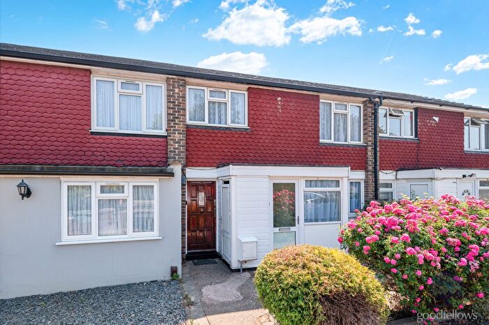 3 Bedroom Terraced House To Rent In Kimpton Road, Sutton, Surrey, SM3