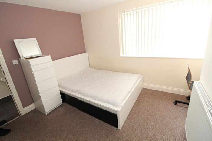 4 Bedroom Terraced House To Rent In Dysart Close, Coventry, West Midlands, CV1