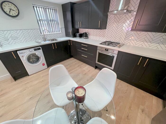 4 Bedroom Property To Rent In Markden Mews, Toxteth, Liverpool, L8