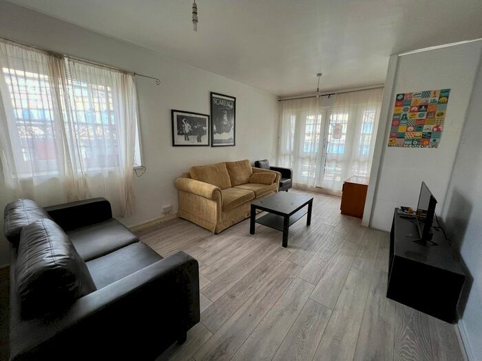 1 Bedroom Flat To Rent In Hazelwood Tower, London, W10