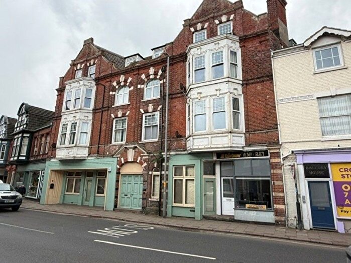 2 Bedroom Flat For Sale In Flat Kentford House, - Church Street, Cromer, Norfolk, NR27