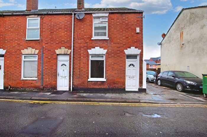 2 Bedroom End Of Terrace House To Rent In St. James Street, Gloucester, GL1