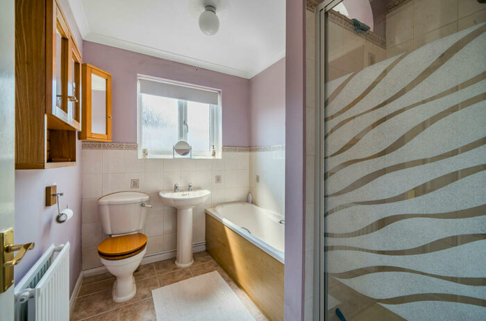 2 Bedroom Bungalow For Sale In Damson Trees, Shrivenham, Swindon, SN6