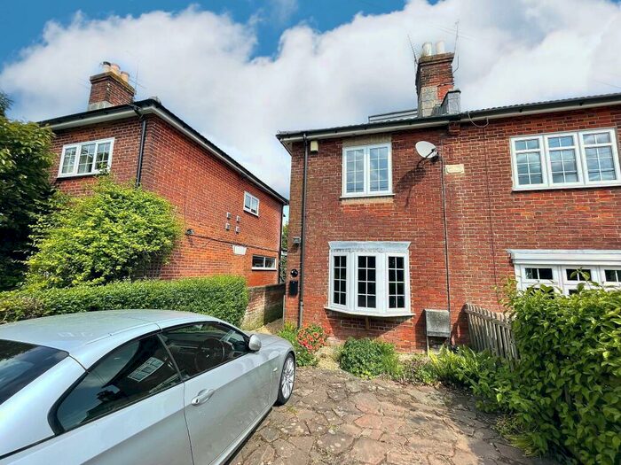 2 Bedroom Semi-Detached House To Rent In Moorgreen Road, West End, Southampton, SO30