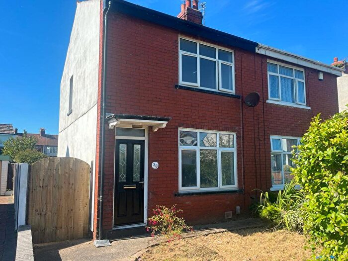2 Bedroom Semi-Detached House To Rent In Courtfield Avenue, Blackpool, Lancashire, FY2