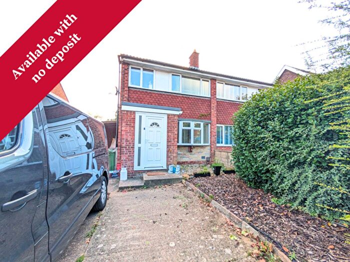 3 Bedroom Semi-Detached House To Rent In Arnold Avenue, Grantham, Gonerby Hill Foot, NG31