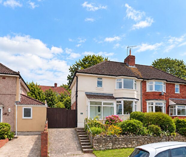3 Bedroom Property To Rent In Portway, Bristol, BS11