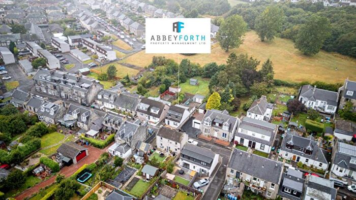 4 Bedroom Detached House For Sale In High Beveridgewell, Dunfermline, KY12