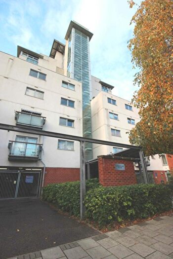 2 Bedroom Apartment To Rent In Erebus Drive, West Thamesmead, SE28