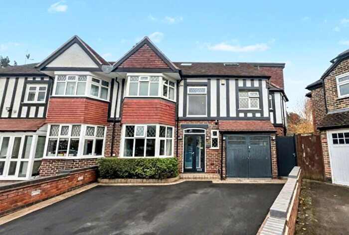 5 Bedroom Semi Detached House For Sale In Ascot Road, Moseley, B13