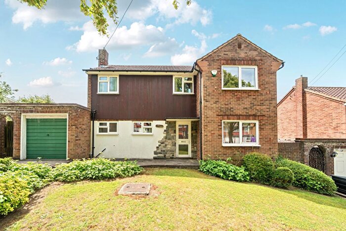 4 Bedroom Detached House For Sale In Osgood Avenue, Orpington, BR6