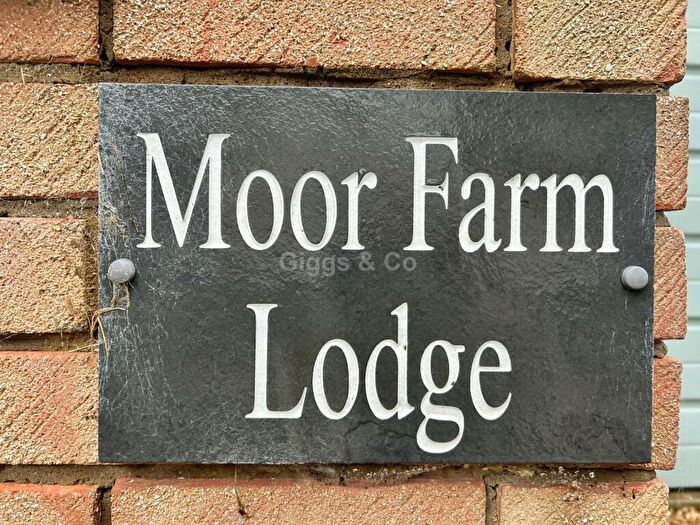 4 Bedroom Semi-Detached House To Rent In Potton Road, Abbotsley, PE19