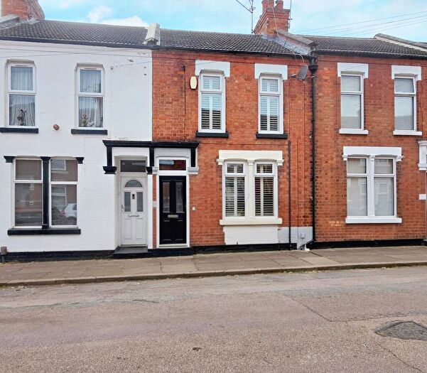2 Bedroom Terraced House For Sale In Manfield Road, Abington, NN1
