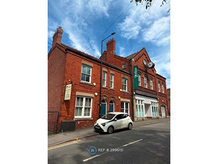 1 Bedroom Flat To Rent In Lower Fold, Stockport, SK6