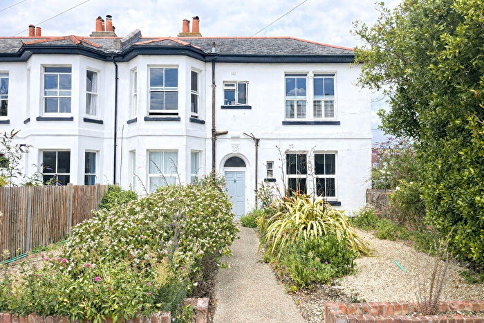 2 Bedroom Apartment For Sale In Village Road, Alverstoke, Gosport, PO12