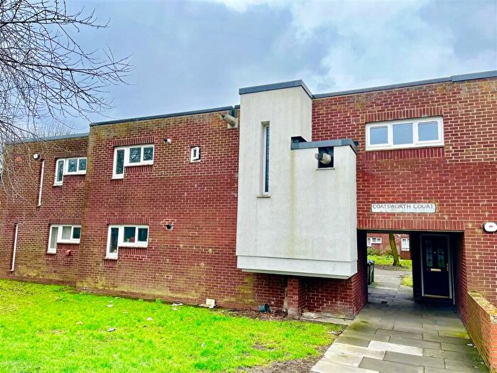 2 Bedroom Flat To Rent In Coatsworth Court, Bensham, Gateshead, NE8