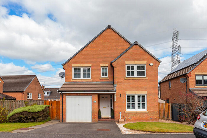 4 Bedroom Detached House For Sale In Kingsmuir Drive, Cumbernauld, G68