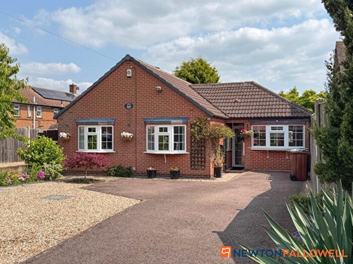 3 Bedroom Bungalow For Sale In North End, Farndon, NG24