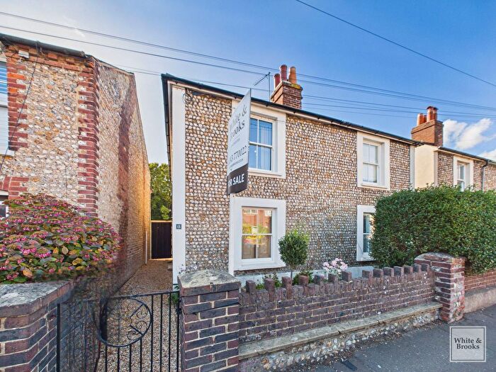 2 Bedroom Semi-Detached House For Sale In St. James Road, Chichester, PO19