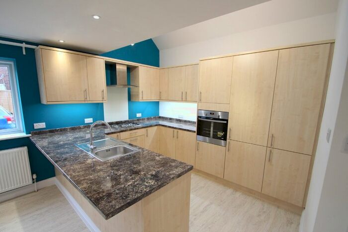 2 Bedroom Semi-Detached House To Rent In Molesey Road, Walton-On-Thames, KT12