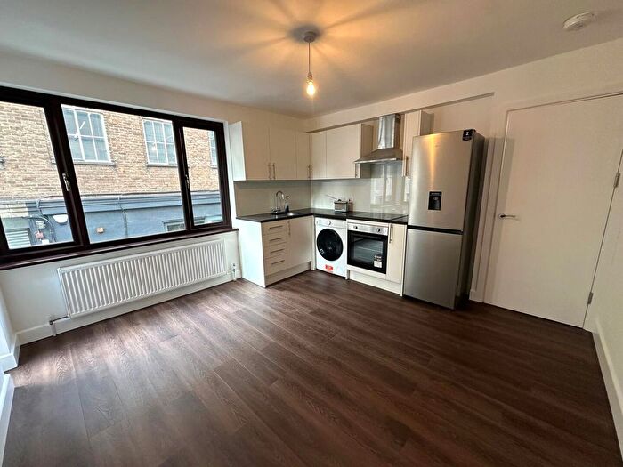 3 Bedroom Property To Rent In Kenrick Place, Baker Street, London, W1U