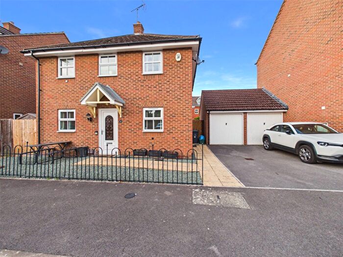 3 Bedroom Detached House For Sale In Mount Pleasant Kingsway, Quedgeley, Gloucester, Gloucestershire, GL2