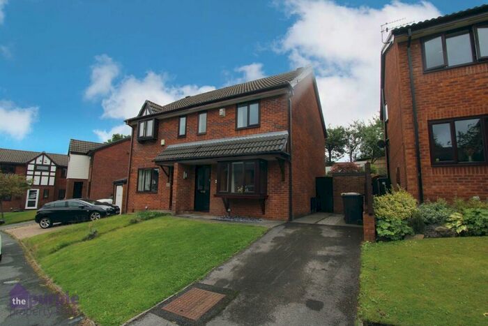 3 Bedroom Semi-Detached House To Rent In Templecombe Drive, Bolton, BL1