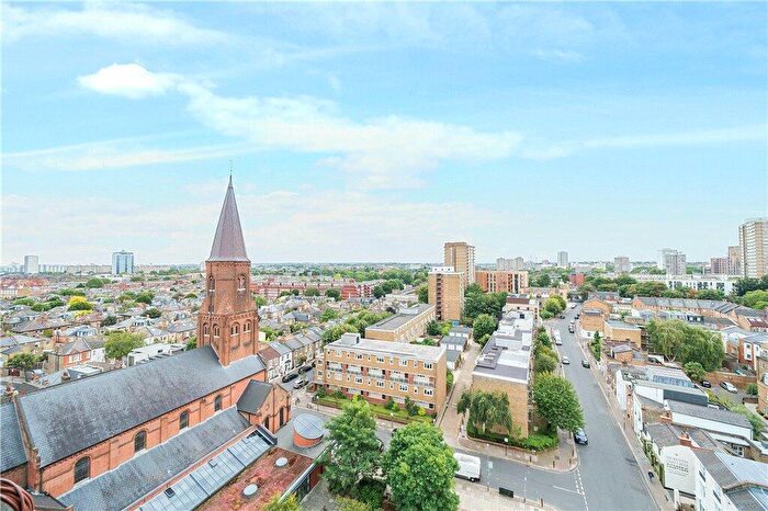 1 Bedroom Apartment For Sale In Battersea High Street, London, SW11