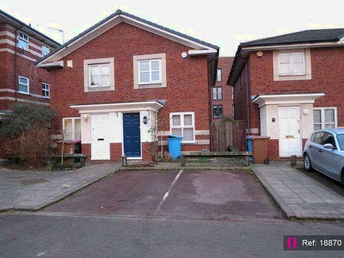 2 Bedroom Semi-Detached House To Rent In Linen Court, Salford, M3