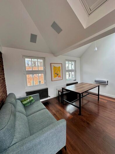 4 Bedroom House To Rent In Drummond Street, London, NW1