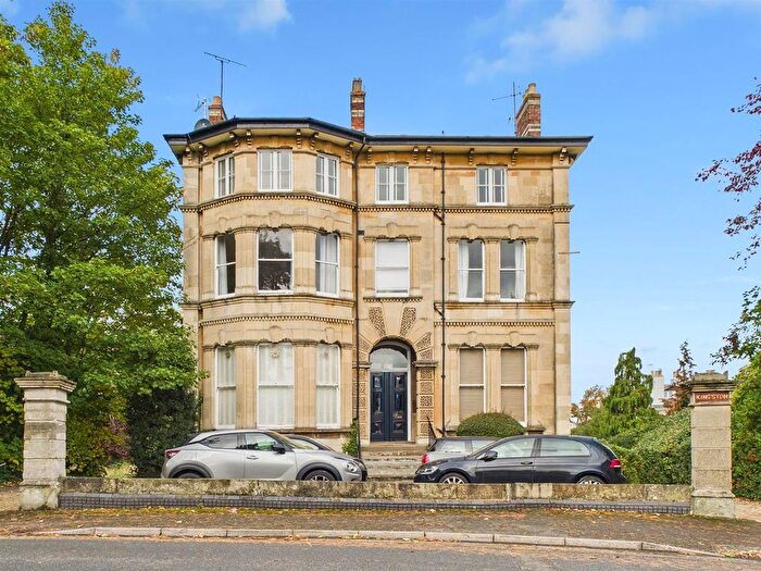 2 Bedroom Flat To Rent In Overton Park Road, Cheltenham, GL50