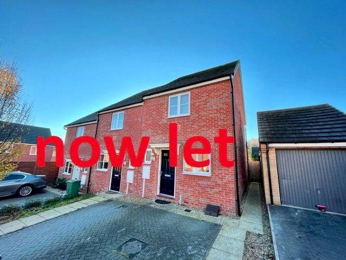 2 Bedroom End Of Terrace House To Rent In Hudson Grove, Peterborough PE7