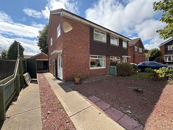 3 Bedroom Semi Detached House To Rent In Moffat Close, Darlington, DL1
