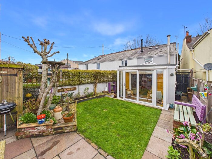 2 Bedroom Cottage For Sale In Dockham Road, Cinderford, GL14