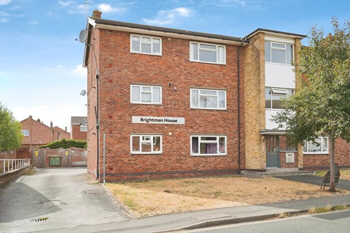 2 Bedroom Flat For Sale In Midland Road, Swadlincote, Derbyshire, DE11
