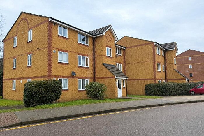 2 Bedroom Flat To Rent In Jack Clow Road, London, E15