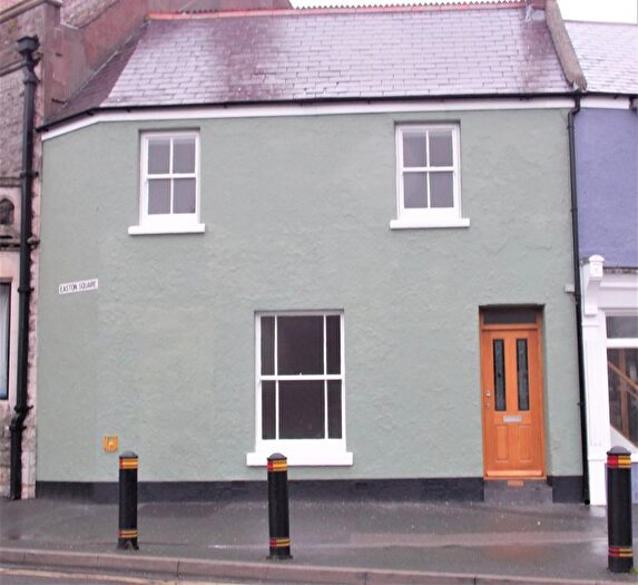 3 Bedroom Terraced House To Rent In Easton Square, Portland, DT5