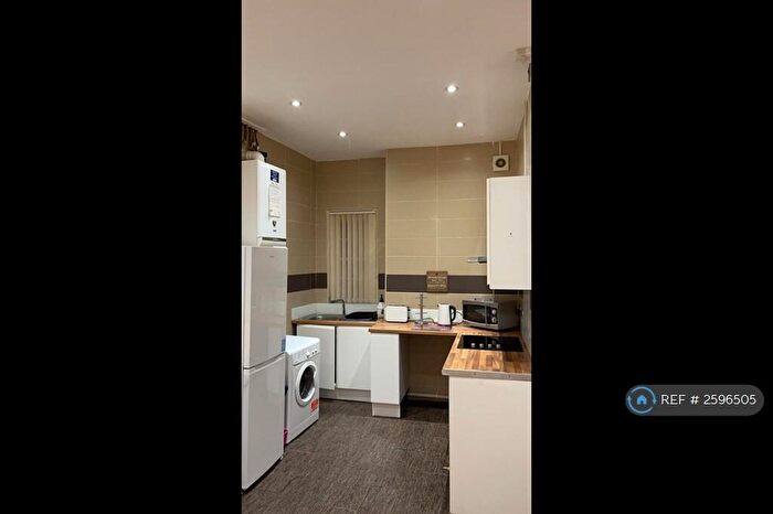 Studio To Rent In Ty Gloch, Brecon, LD3