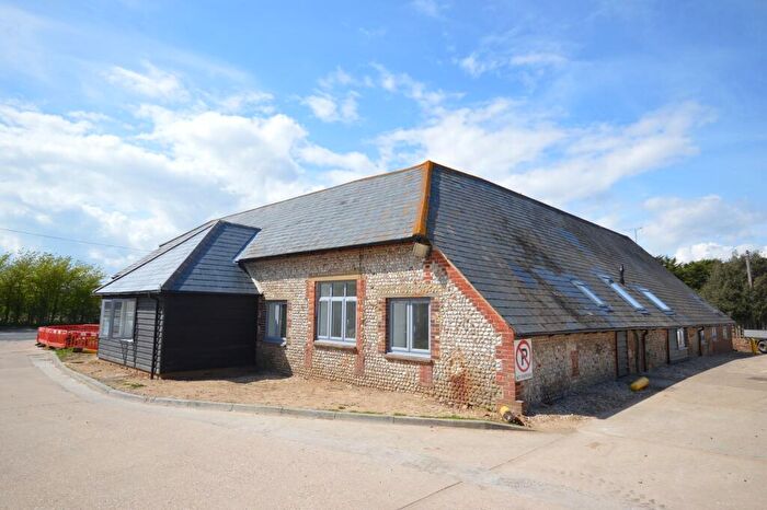1 Bedroom Flat To Rent In Home Farm Courtyard, Chichester Road, Selsey, PO20