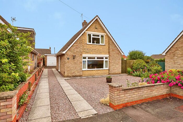 3 Bedroom Chalet For Sale In Bala Court, Peterborough, PE4