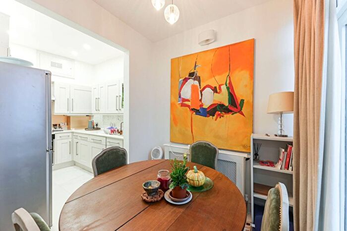 1 Bedroom Flat To Rent In Manson Place, South Kensington, London, SW7