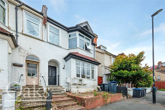 Apartment To Rent In Glossop Road, South Croydon, CR2