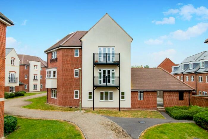 2 Bedroom Apartment To Rent In Thames View Abingdon, OX14