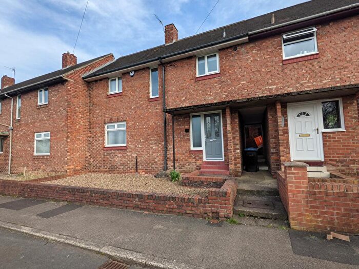 3 Bedroom Semi Detached House To Rent In Heaviside Place, Gilesgate, DH1