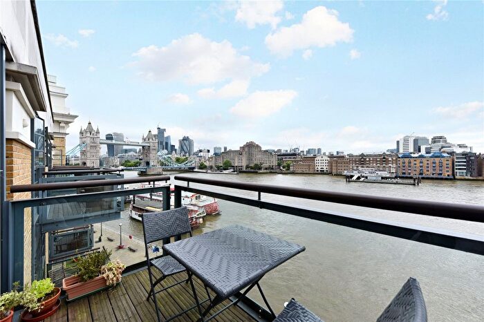 2 Bedroom Flat To Rent In Spice Quay Heights, Shad Thames, London, SE1