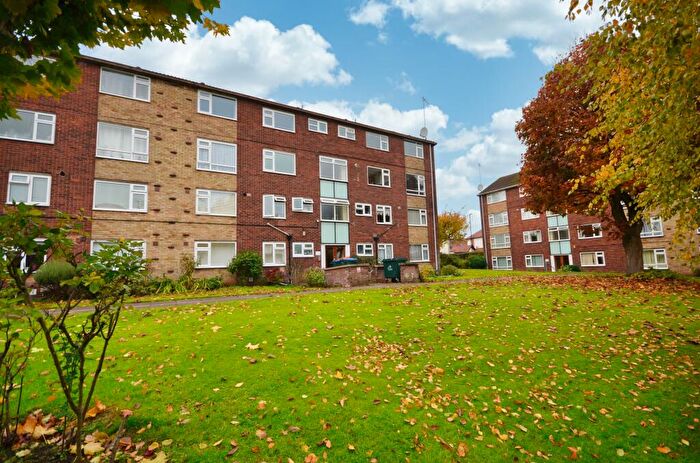 2 Bedroom Flat For Sale In Elmwood Court, St Nicholas Street, Coventry, CV1