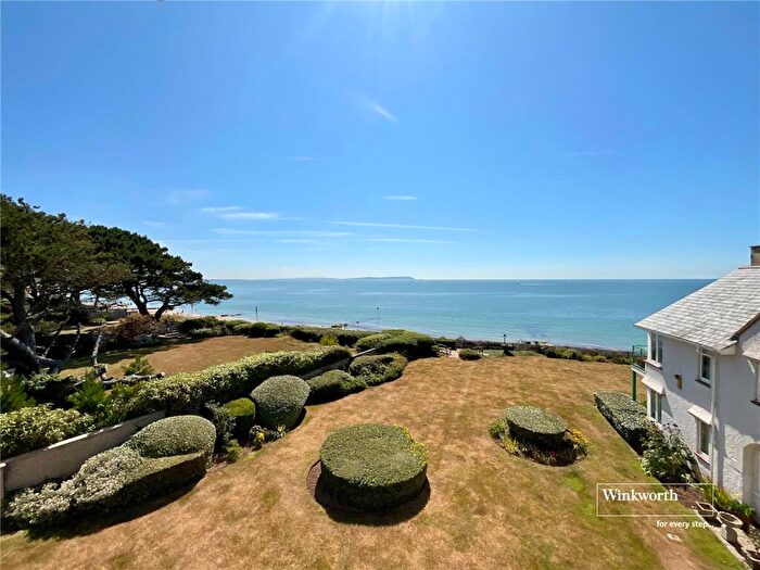 3 Bedroom Apartment To Rent In Cliff Drive, Christchurch, Dorset, BH23